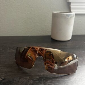 Authentic Vintage Dolce & Gabbana Unisex Retro Shield Sunglasses